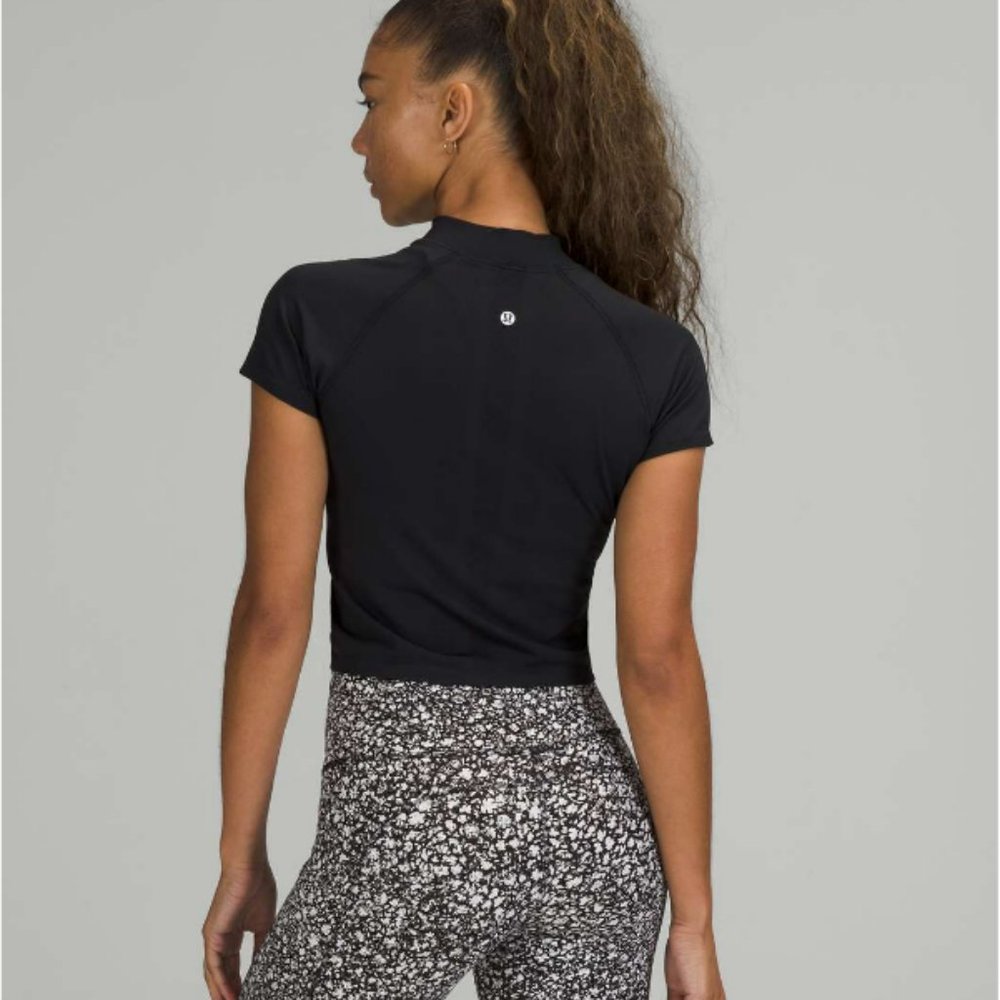 Looking for Lululemon Swiftly Cropped Mock Neck T-Shirt Size 6 any color